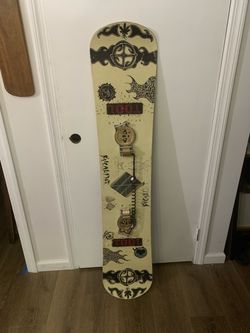 Vintage Hooger 146cm Snowboard w/Switch Bindings