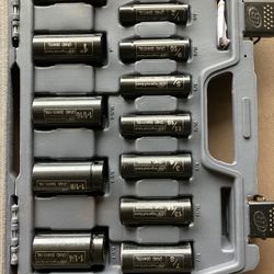Deep 1/2 Inch Sockets Ingersoll Rand. New! $30 price is firm cash only.