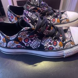 Sugar Skull Converse Mens Size 4