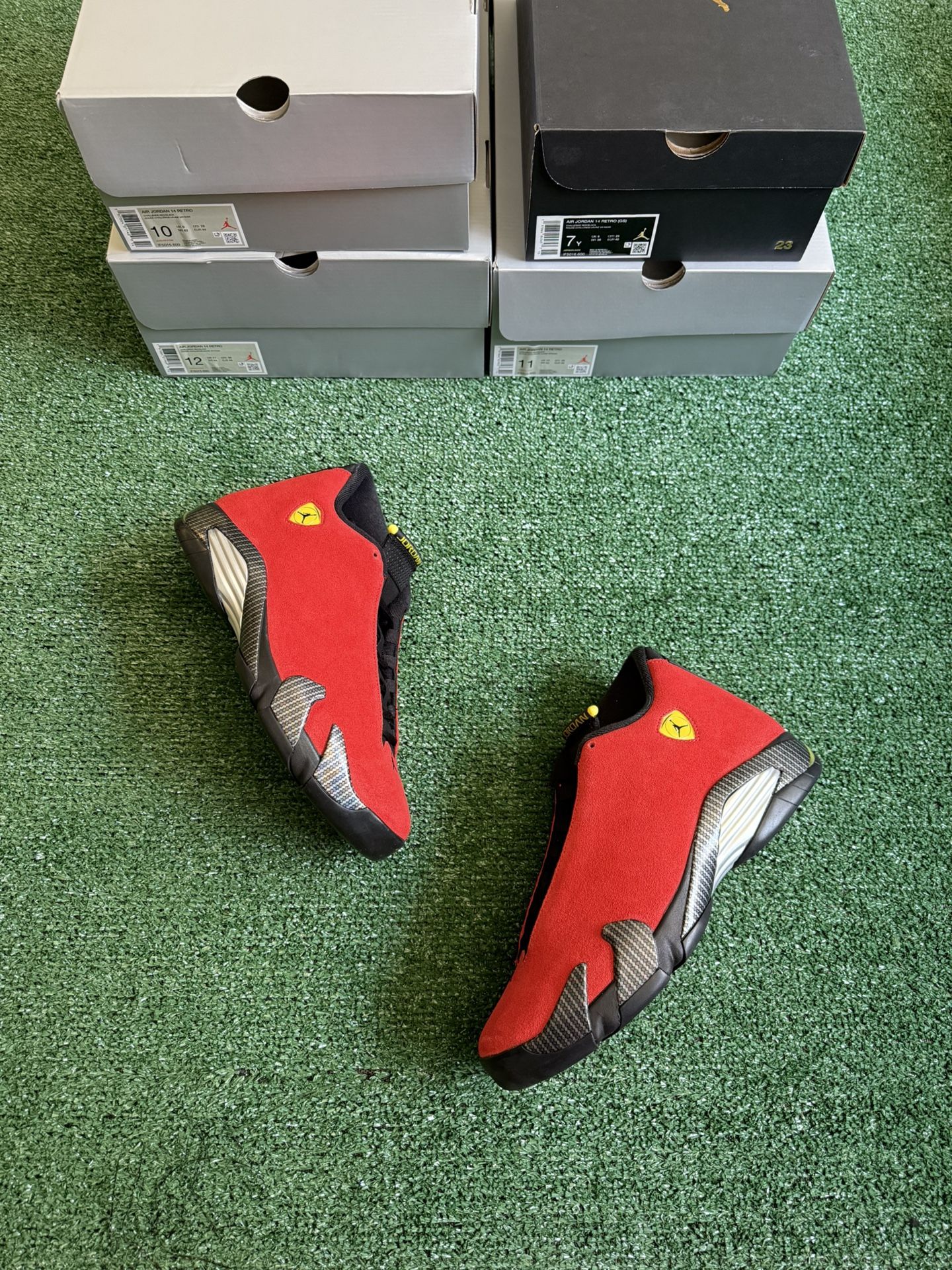 Jordan 14 ‘FERRARI’