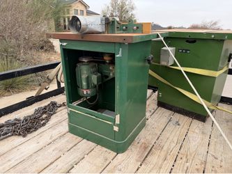 Table saw for cabinet shop