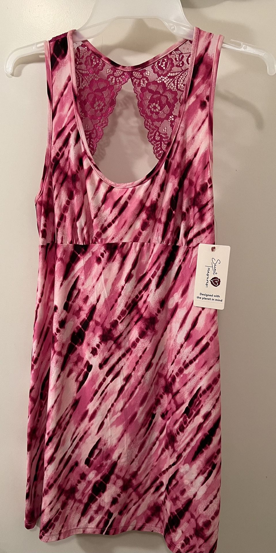 Women’s nightgown sleepwear. Size small(4-6)