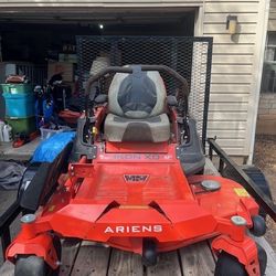 Zero Turn Mower - Ariens 52”