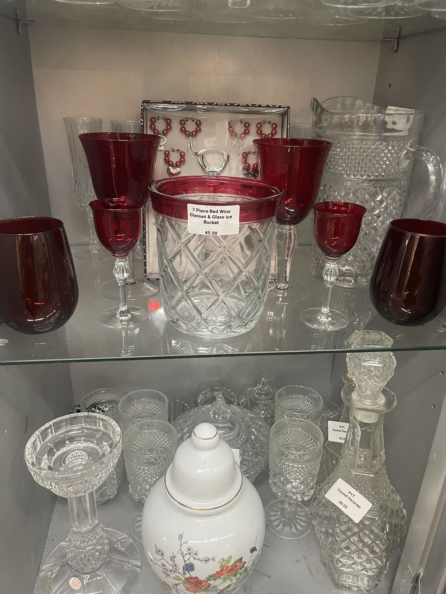 Design designer Crystal pieces antique