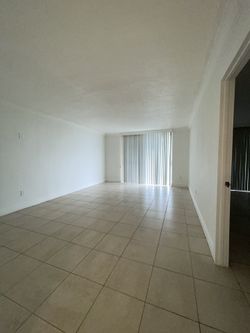 1 Bed 1 Bath $1650 /M North Miami Beach