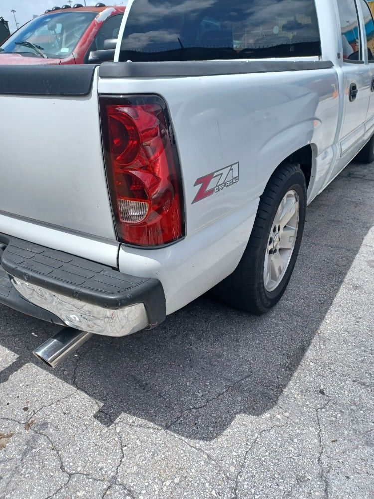 5.5 TRUCK BED