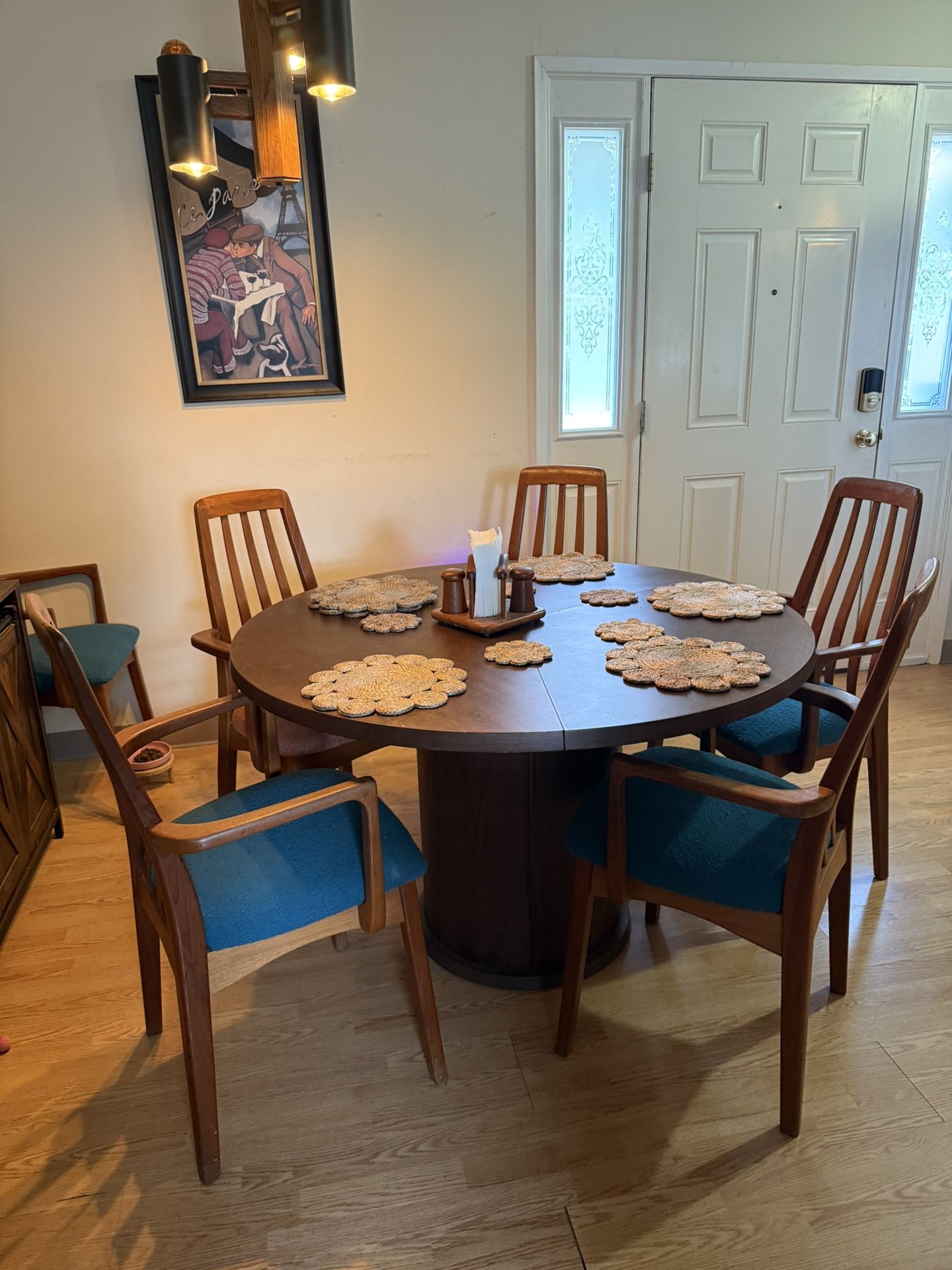 MCM Danish Round Expanding Dining Table