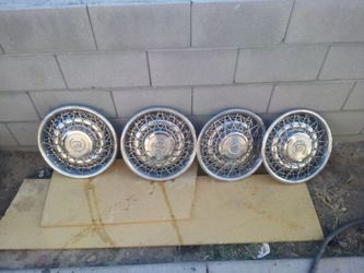 16 inch hubcaps for Cadillac $10