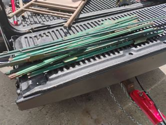 13 metal fence posts for garden