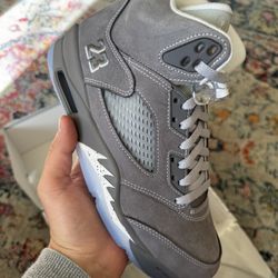 Jordan 5 Wolf Grey Size 8 Men Brand New 