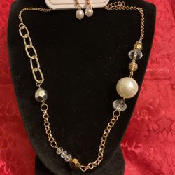 Gold Chain Necklace Set With Matching Earrings 
