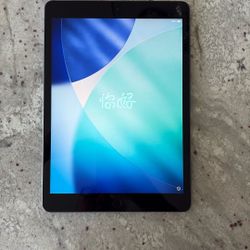 Gen 8 iPad 