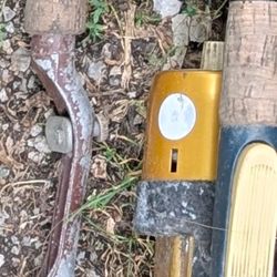 I think this one was froze up Rod Reel fishing pole