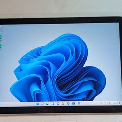 NICE MICROSOFT SURFACE GO 3 WINDOWS 11 TABLET  10.5"