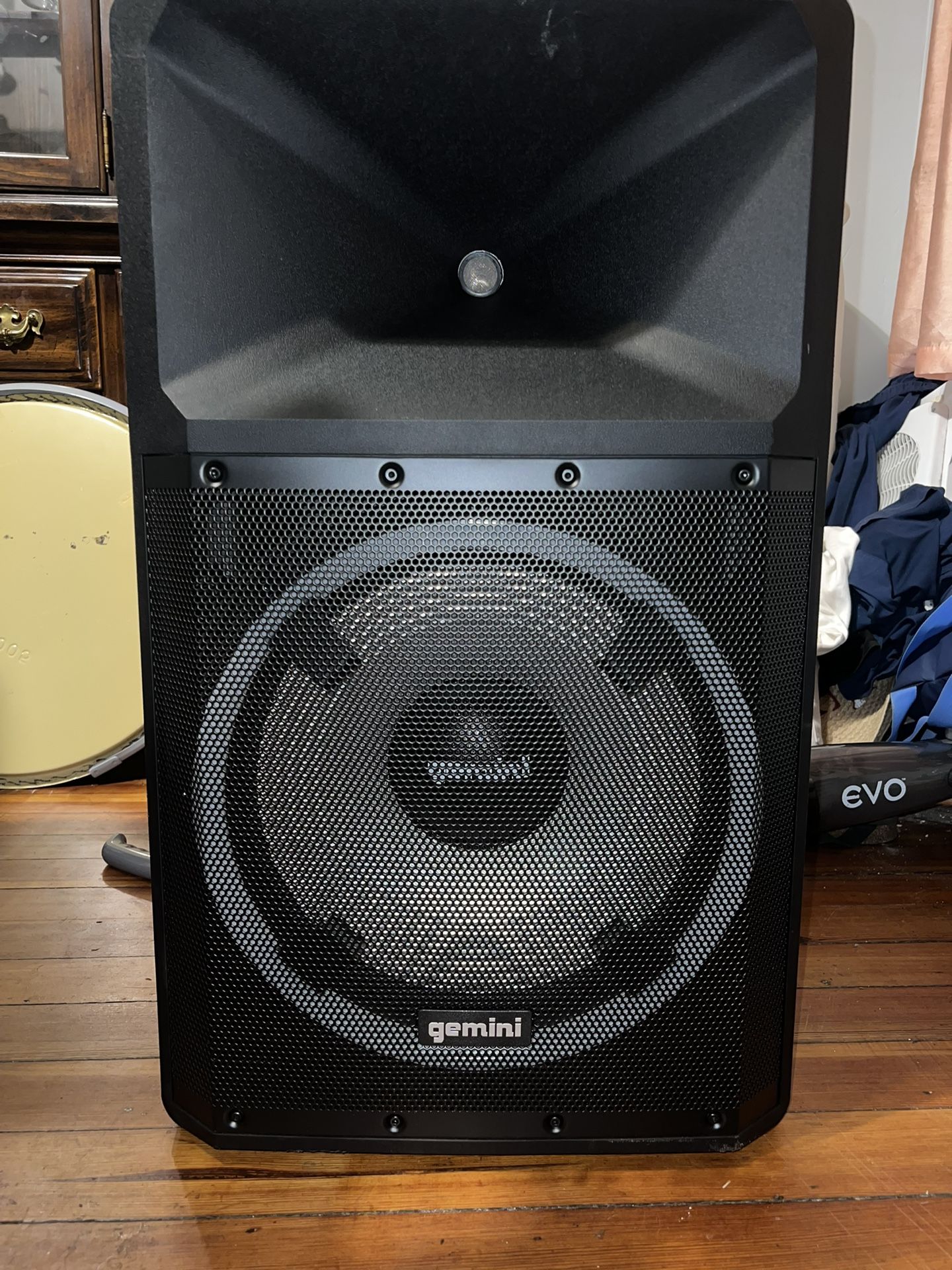 Gemini bluetooth speaker