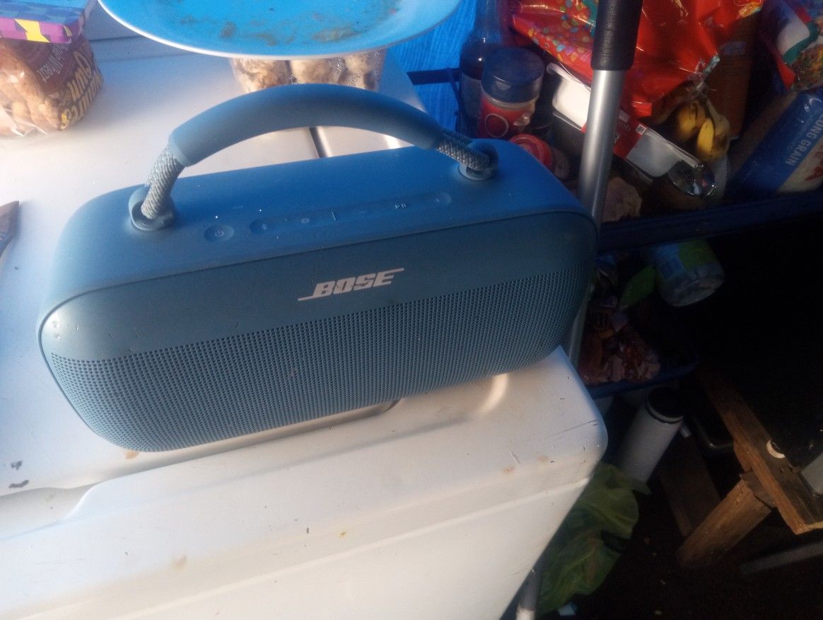 Bose SoundLink Max Portable Bluetooth Speaker 