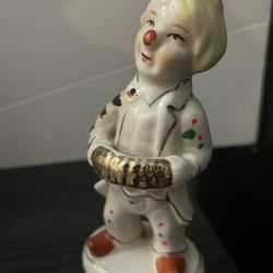 Clown Statue