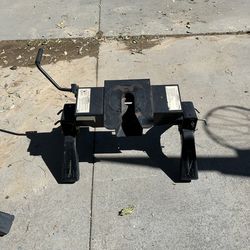 Reese 16k fifth wheel