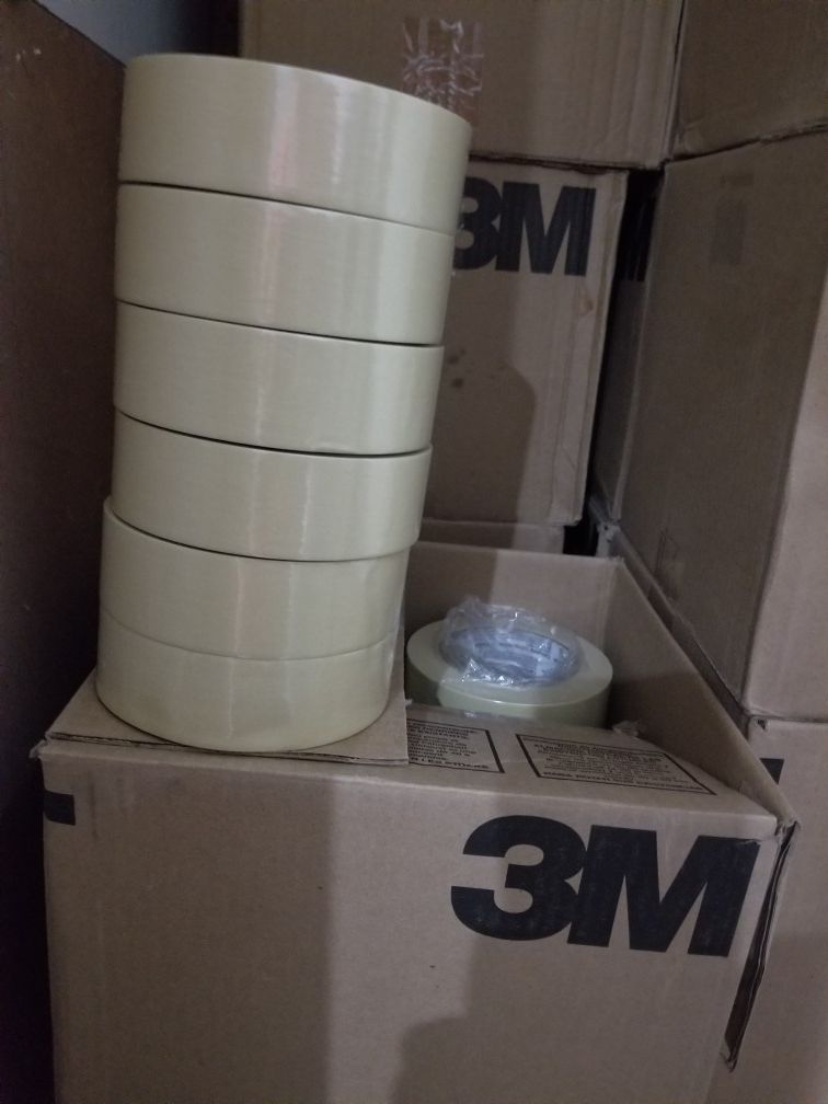 Tape de pulgada y media,plastico para ventanas y papel para la masquiadora y caulking