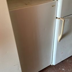 Magic Chef Deep Freezer 4’ Tall