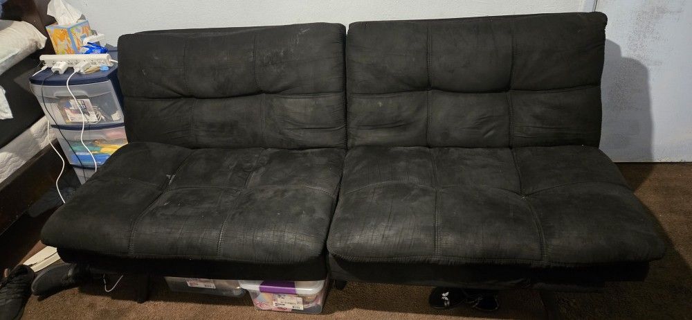 Black Futon