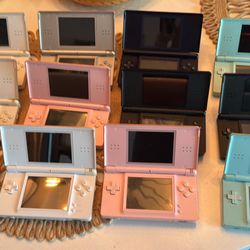 Nintendo DS Lite Pick Your Color