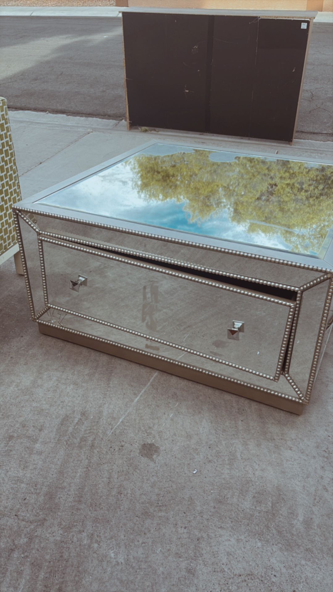 Coffees Table Mirror 