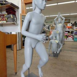 Running Pose Young Adult Full Body Mannequin in Gray Retail Display 