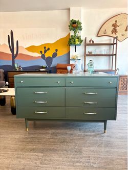 Green Dresser / Mod Vitnage 6 Drawer