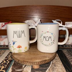 Rae Dunn Mum/Mom Mug