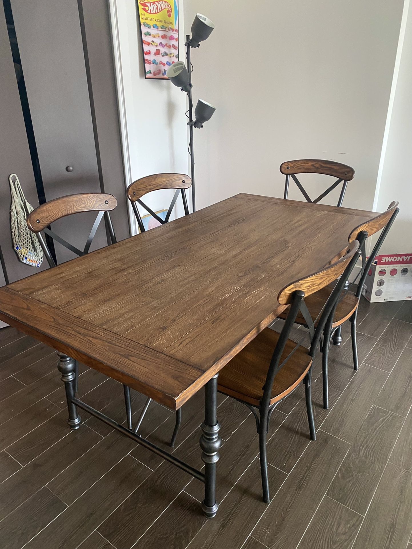 Large Wooden Dining Room Table Set! 