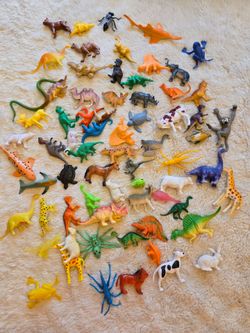 Large Lot of Plastic Animal and Dinosaur Toy Figures 67 pieces. A