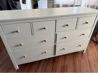 Hemnes ikea dresser