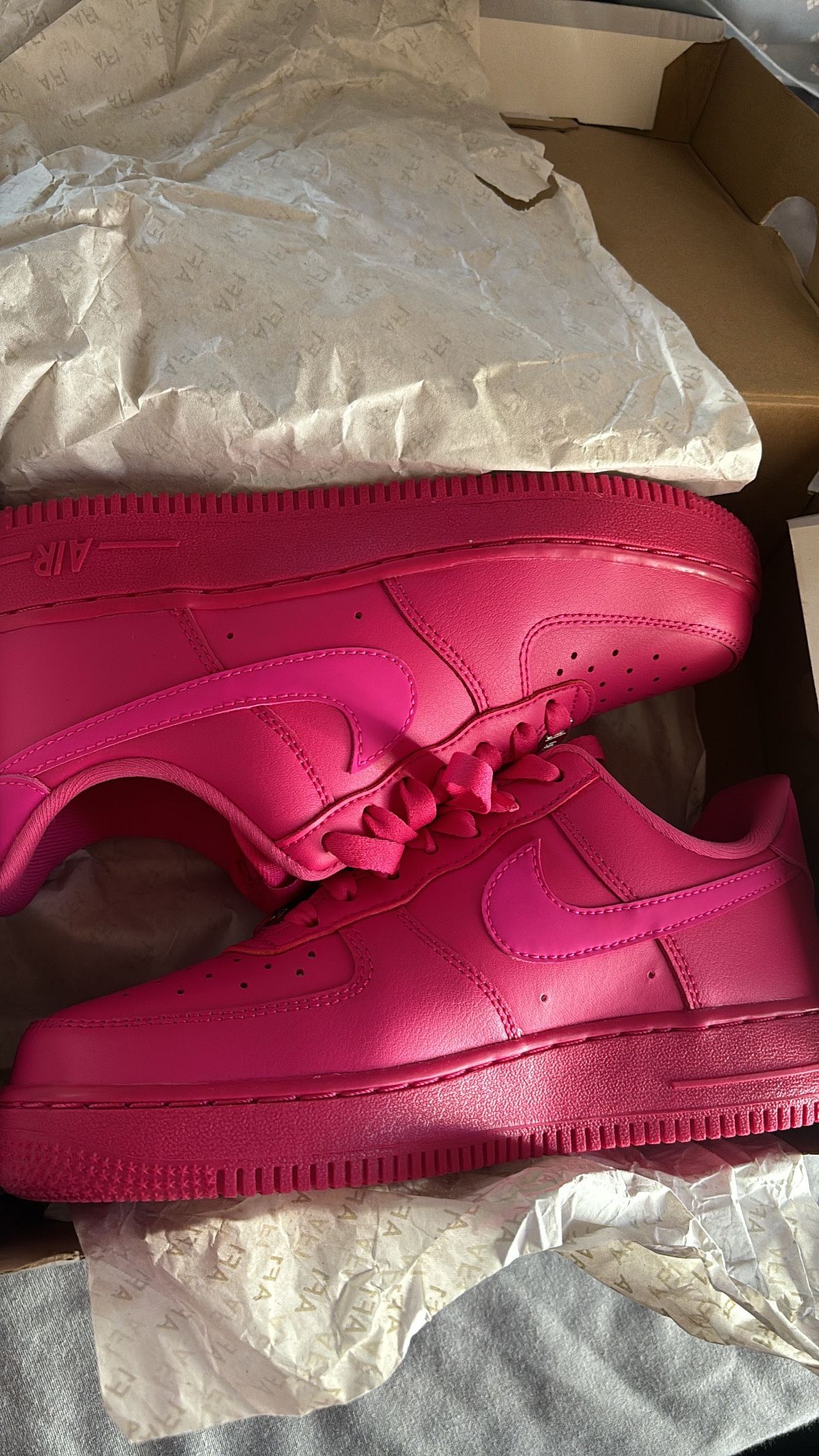Pink Air Force 1 Size 6