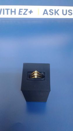 Women's Ring - Yellow Gold 14k (.585) 4.9 grams Size 8