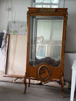 Antique Vitrine display cabinet French style Louis XV