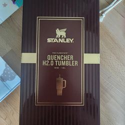 Unused New Stanley Tumbler 40oz -  Limited Edition Chocolate Brown