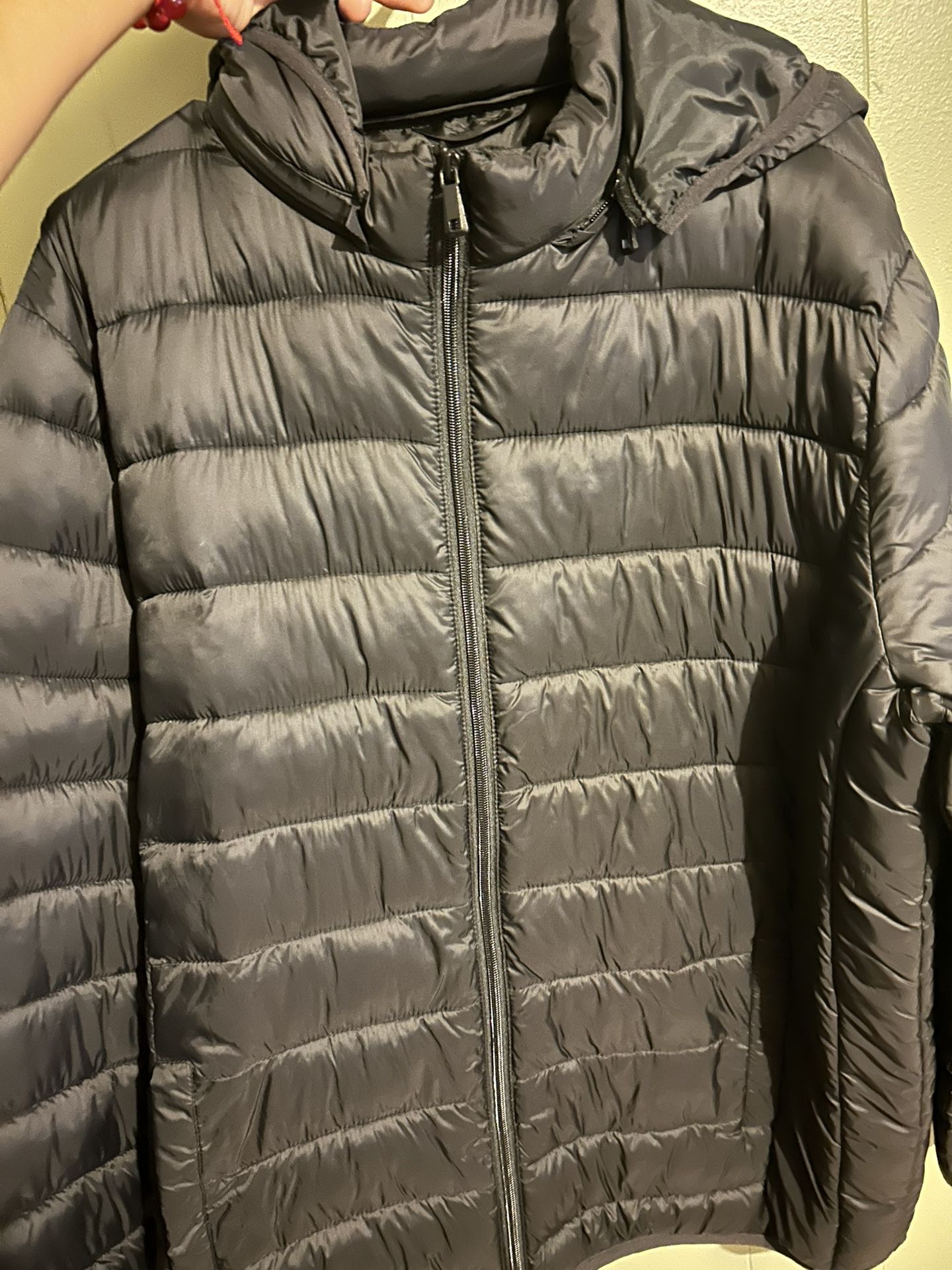 black puffer jacket xl