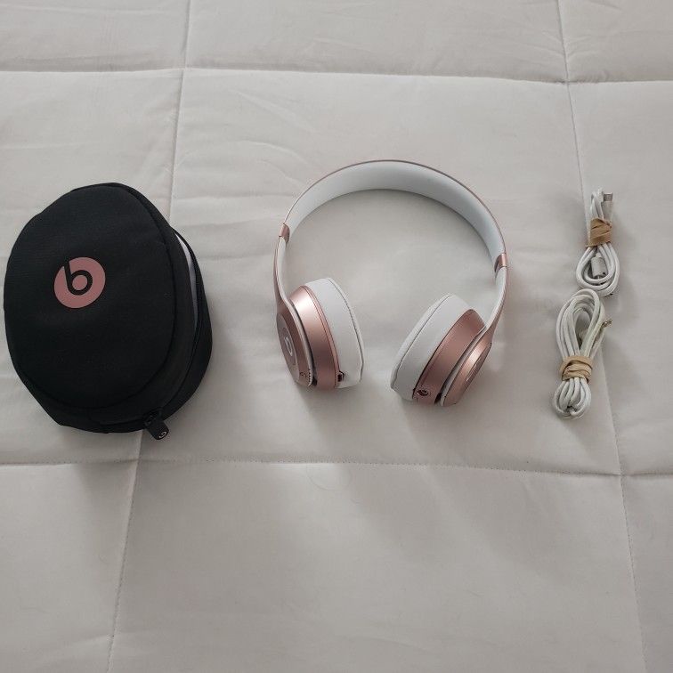 Beats Solo Wireless Headphones