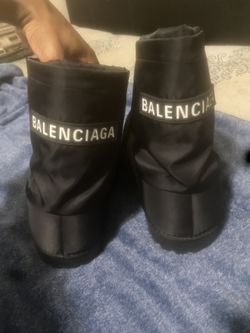 Balenci Boots