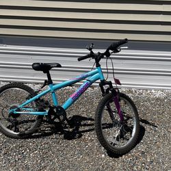 Girls/kids Mountain Bike
