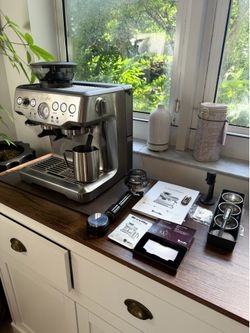 Breville barista express espresso machine