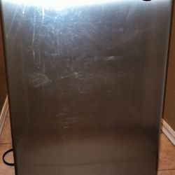 Sanyo Mini Fridge With Freezer 