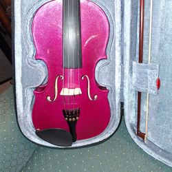 Beautiful Rose Violin Perfect Condition