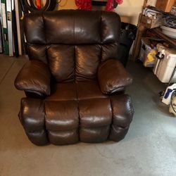 ✨ Rich Dark Brown Electric Recliner Chair – Super Clean, Comfortable & Stylish ✨ 