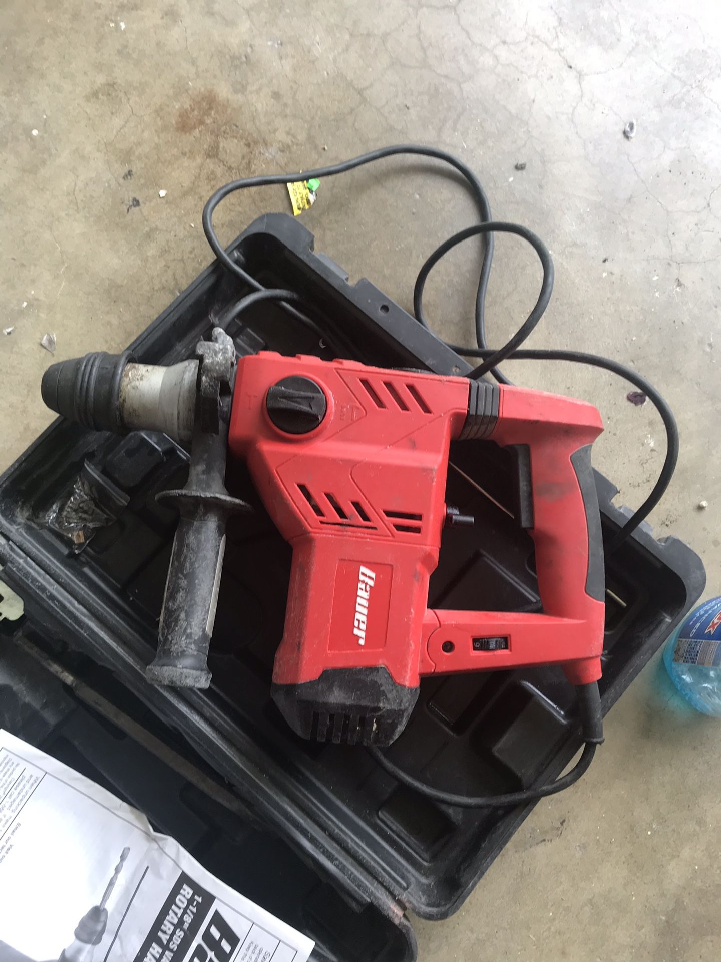 Bauer 11/8" SDS Variable Speed Pro Rotary Hammer Kit R/harborfreight