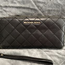 Michael Kors Black Quilted Large Leather Wallet 