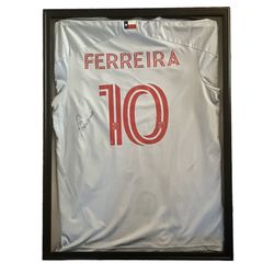 Jesus Ferreira Sign Jersey  And Trading Card 