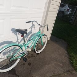 Women's Beach Cruiser 