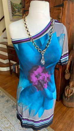 123 USA designer size small floral purple black white blue top mini dress